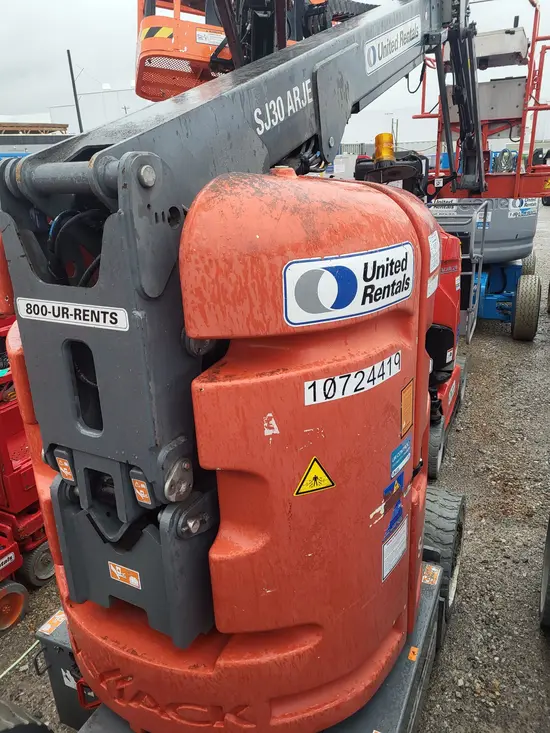 2018 Skyjack SJ30ARJE Articulating Boom Lift