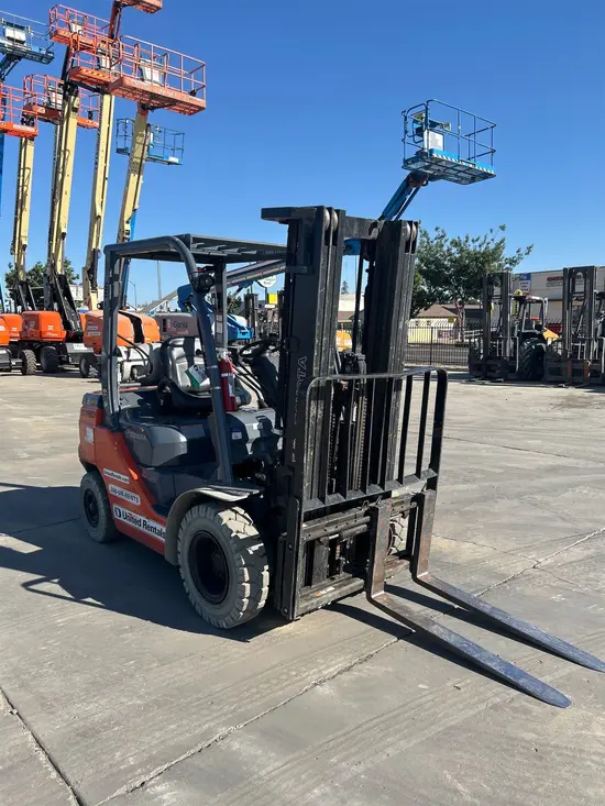 2023 Toyota 50-8FGU25 LP Warehouse Forklift