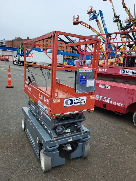 2018 Skyjack SJIII3219 Scissor Lift