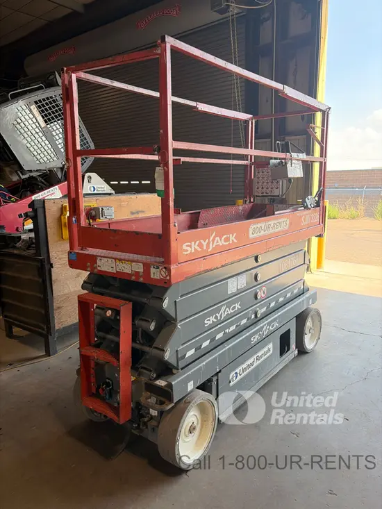 2018 Skyjack SJIII3226 Scissor Lift