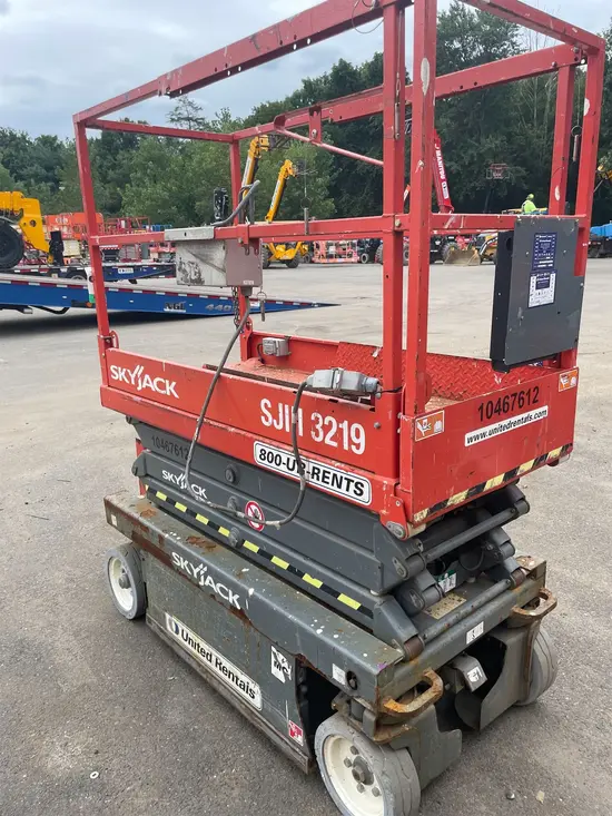 2016 Skyjack SJIII3219 Scissor Lift