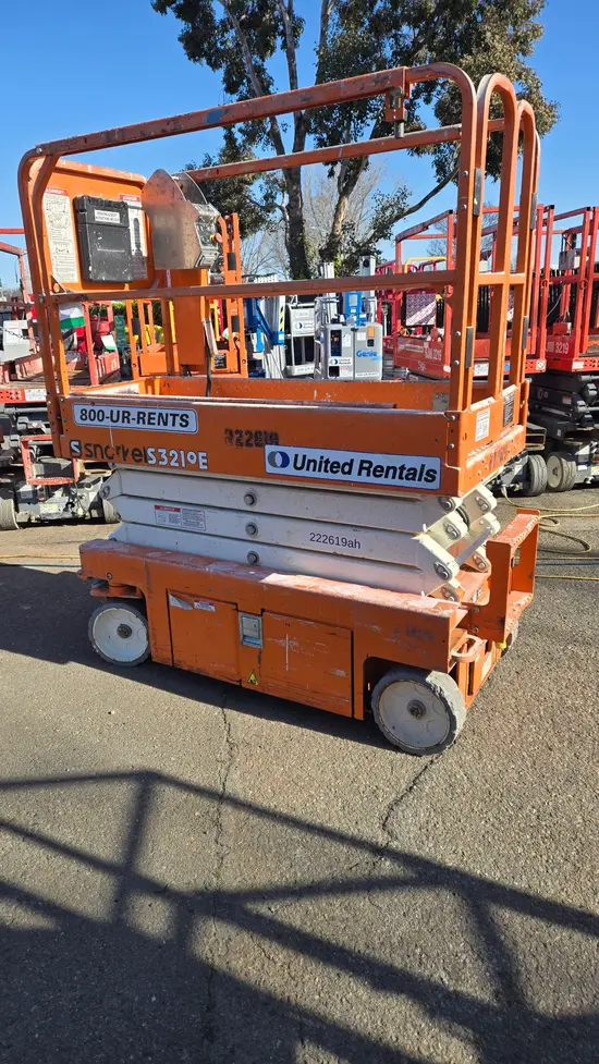 2019 Snorkel S3219E Scissor Lift