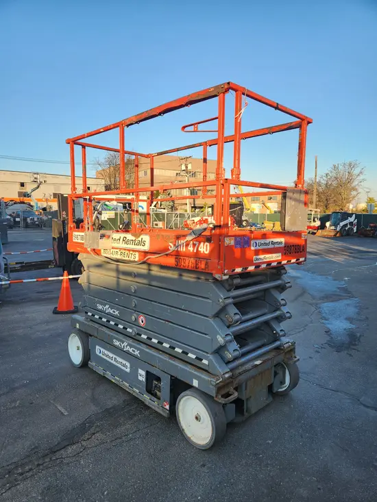 2018 Skyjack SJIII4740 Scissor Lift