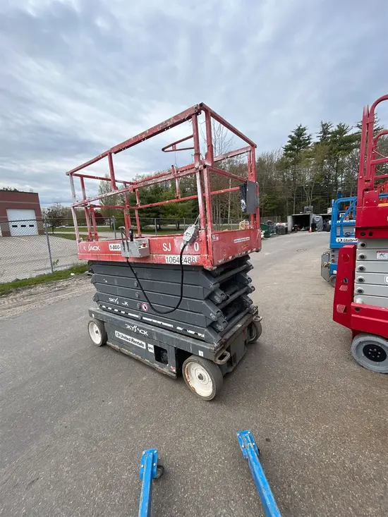 2017 Skyjack SJIII4740 Scissor Lift