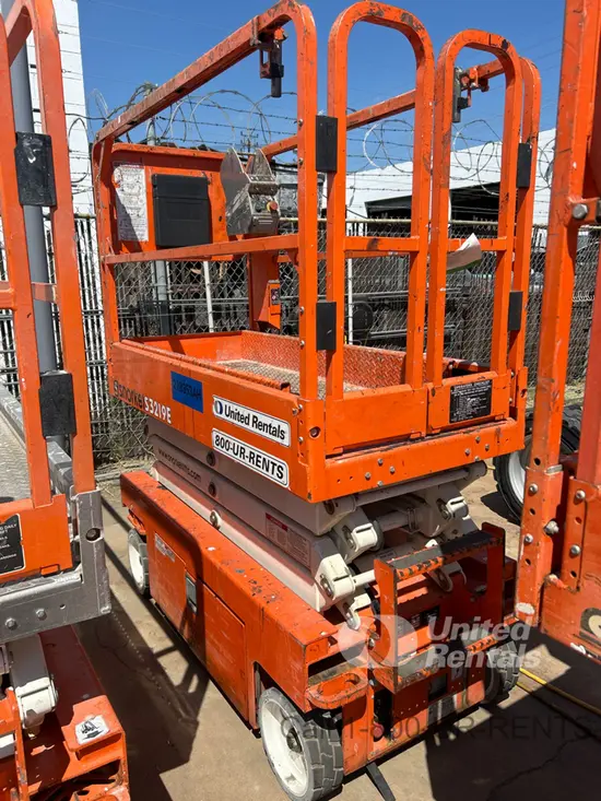 2018 Snorkel S3219E Scissor Lift