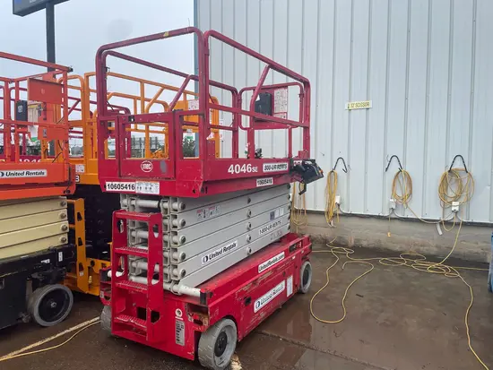 2017 MEC 4046SE Scissor Lift