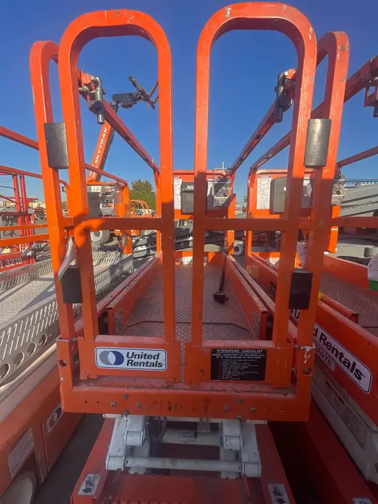 2018 Snorkel S3219E Scissor Lift