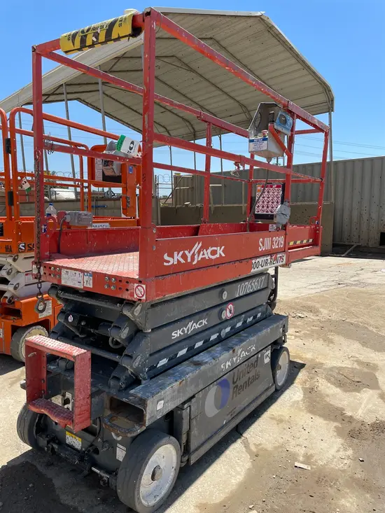 2018 Skyjack SJIII3219 Scissor Lift