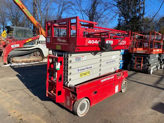 2018 MEC 4046SE Scissor Lift