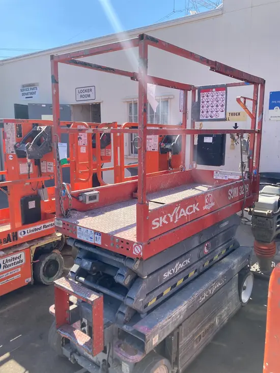 2015 Skyjack SJIII3219 Scissor Lift