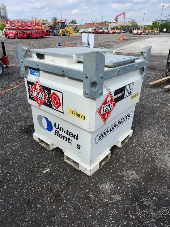 2020 Western Global 10TCG-GLB Fuel Tank