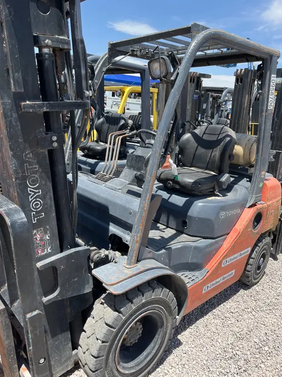 2019 Toyota 8FGU25 Warehouse Forklift