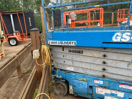 2016 Genie GS-3232 Scissor Lift