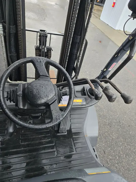 2019 Toyota 8FGU25 Warehouse Forklift