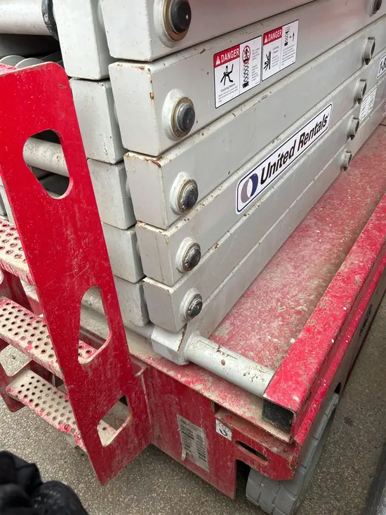 2022 MEC 4046SE Scissor Lift