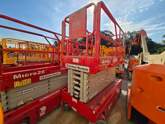 2022 MEC 4046SE Scissor Lift