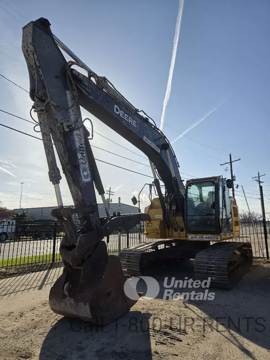 2021 John Deere 245G LC Excavator