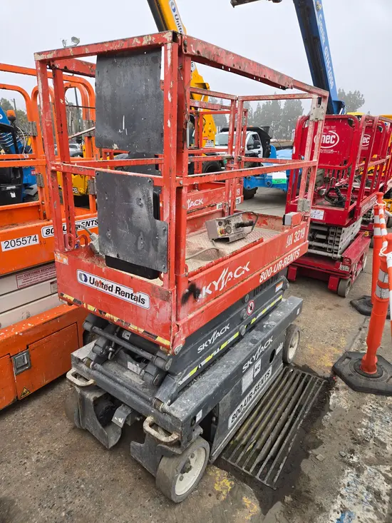 2016 Skyjack SJIII3219 Scissor Lift