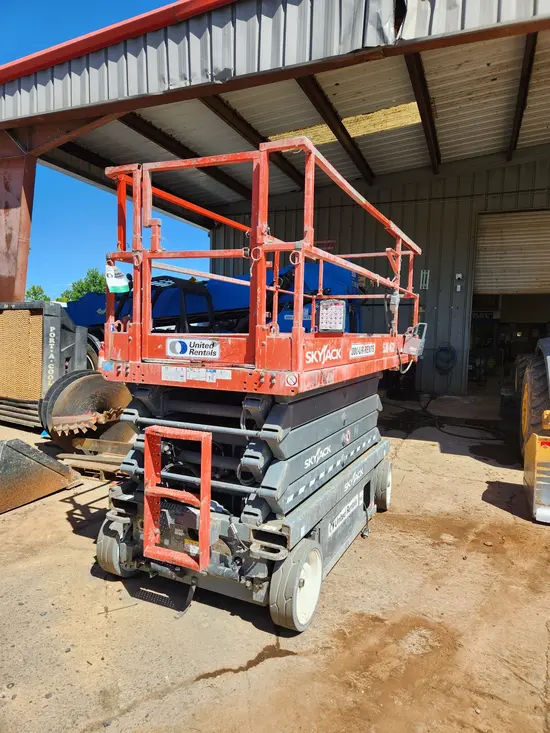 2018 Skyjack SJIII4632 Scissor Lift