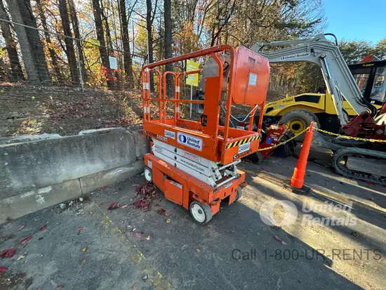 2019 Snorkel S3219E Scissor Lift