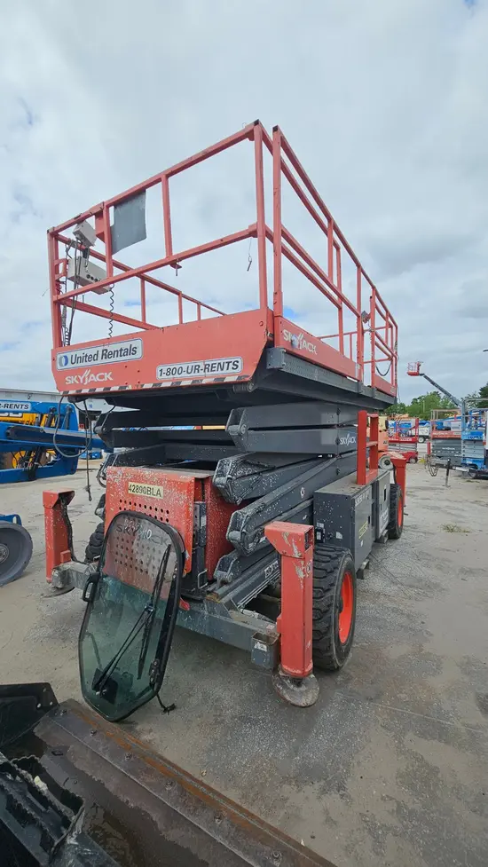 2017 Skyjack SJ9250RT Rough Terrain Scissor Lift