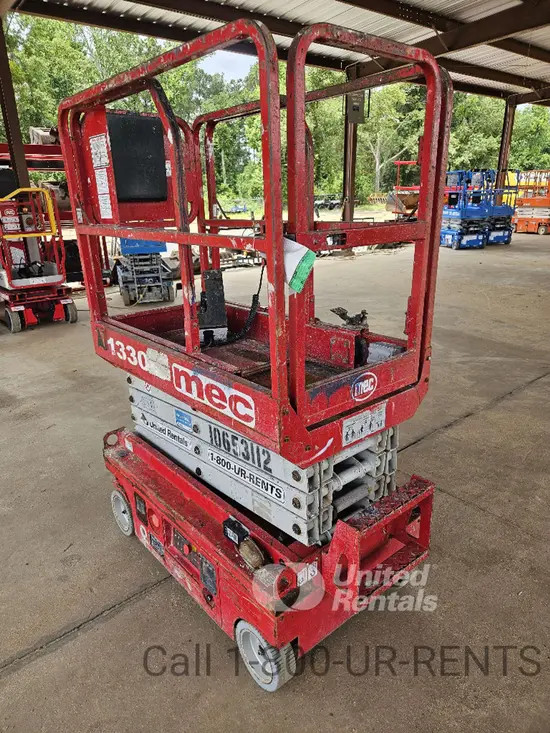 2017 MEC 1330SE Scissor Lift