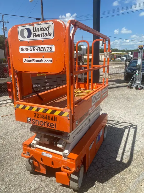 2019 Snorkel S3219E Scissor Lift
