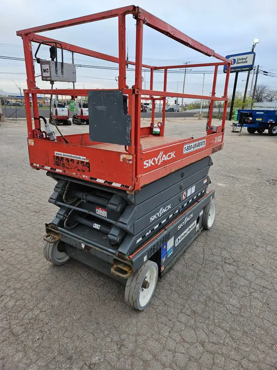 2017 Skyjack SJIII4632 Scissor Lift
