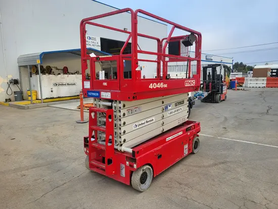 2018 MEC 4046SE Scissor Lift