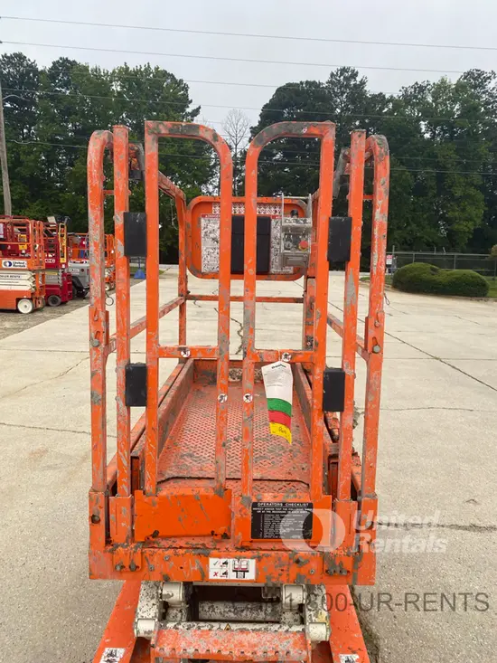 2021 Snorkel S3215E Scissor Lift