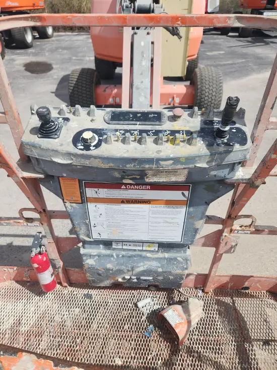 2017 JLG 450AJ Articulating Boom Lift