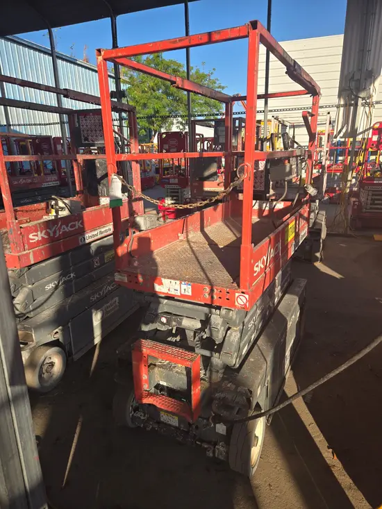 2018 Skyjack SJIII3219 Scissor Lift