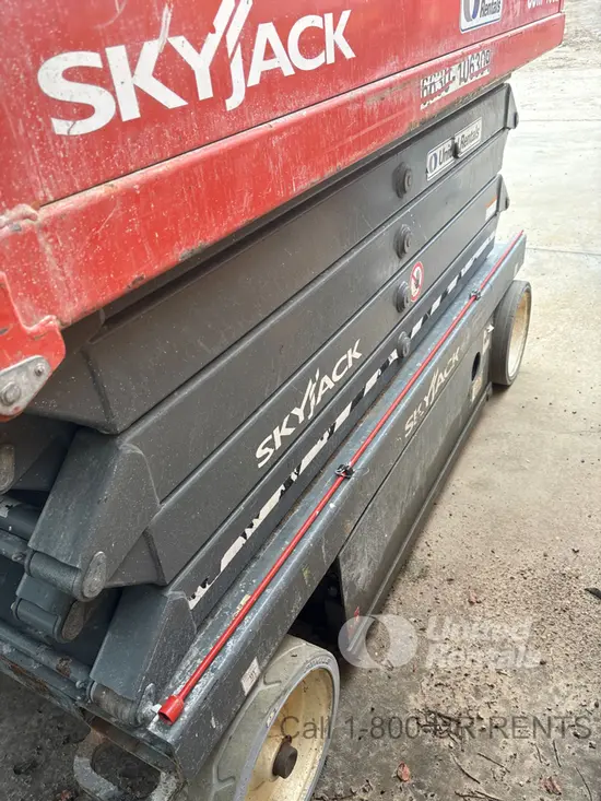 2018 Skyjack SJIII4632 Scissor Lift