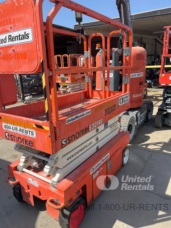 2018 Snorkel S3219E Scissor Lift