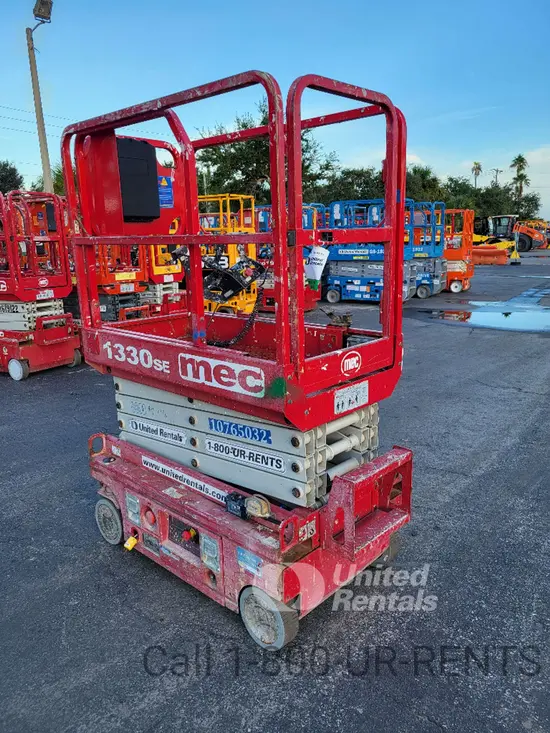 2018 MEC 1330SE Scissor Lift