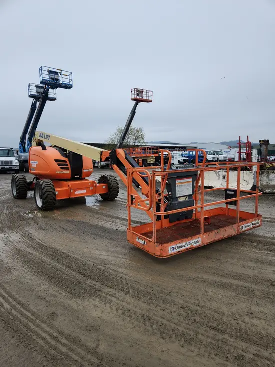 2017 JLG 600AJ Articulating Boom Lift