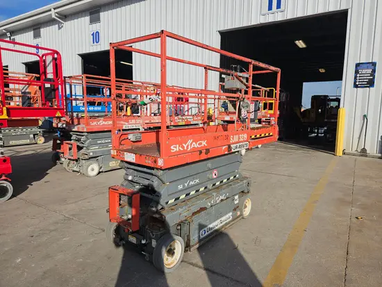 2016 Skyjack SJIII3219 Scissor Lift