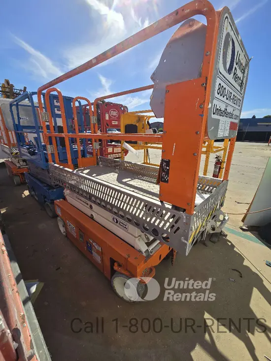 2019 Snorkel S3215L Scissor Lift