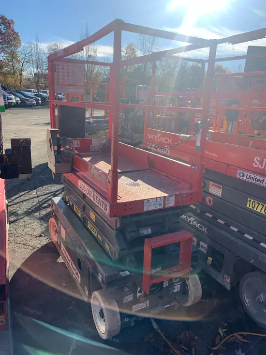 2016 Skyjack SJIII3219 Scissor Lift