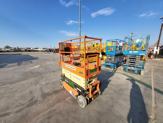 2019 JLG 1932R Scissor Lift