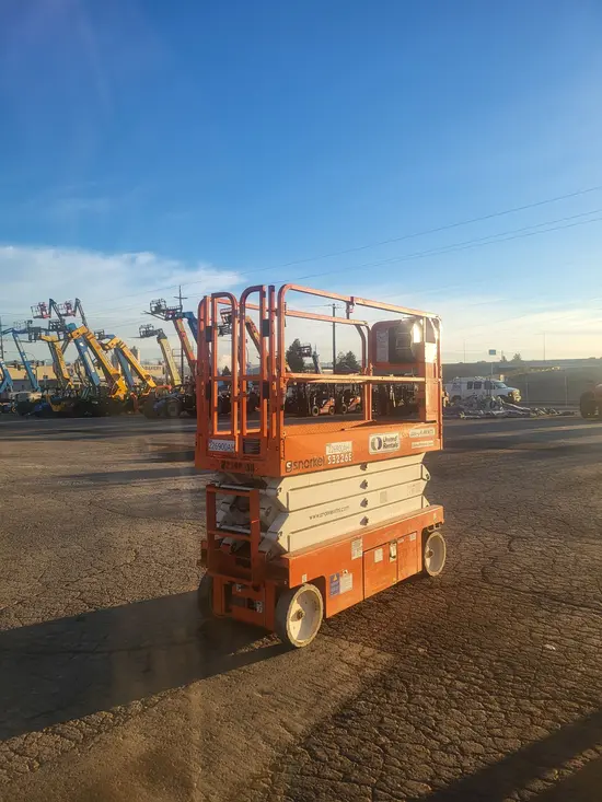 2019 Snorkel S3226E Scissor Lift