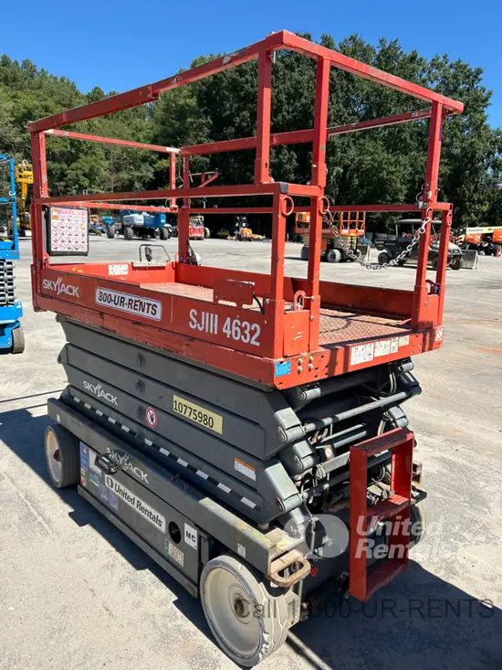 2018 Skyjack SJIII4632 Scissor Lift