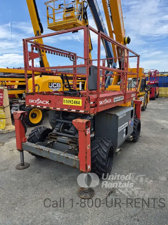 2020 Skyjack SJ6826RT Rough Terrain Scissor Lift