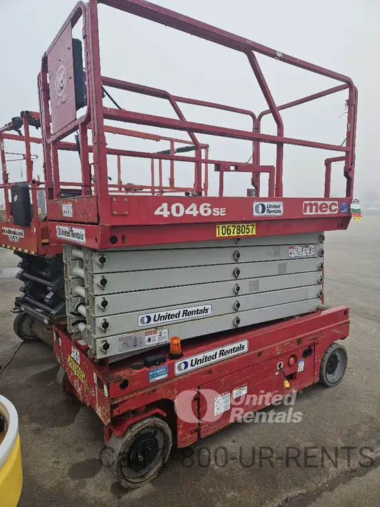 2017 MEC 4046SE Scissor Lift