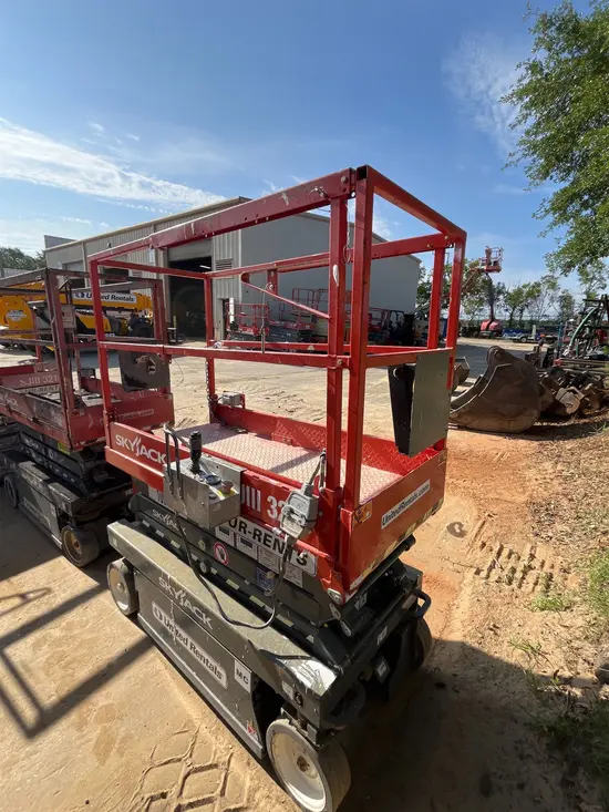 2019 Skyjack SJIII3219 Scissor Lift