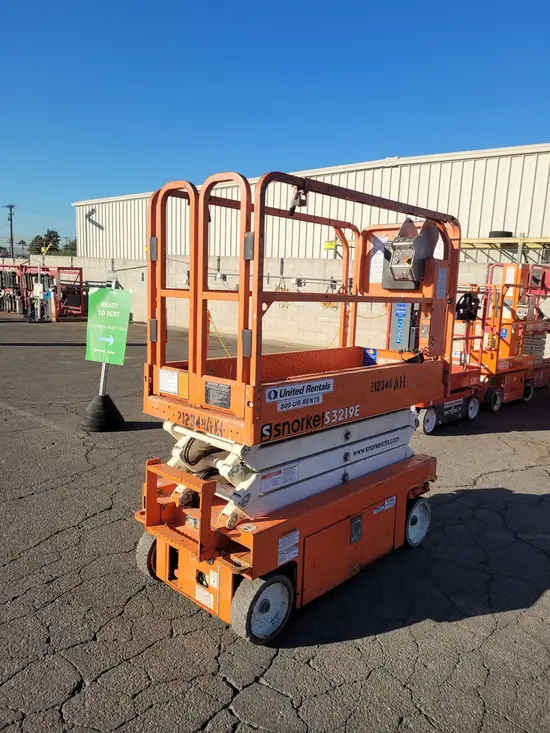 2018 Snorkel S3219E Scissor Lift