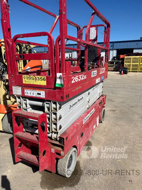 2019 MEC 2632SE Scissor Lift