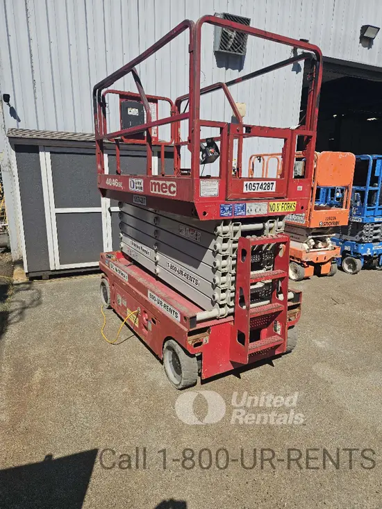 2017 MEC 4046SE Scissor Lift