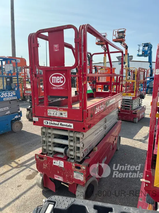 2018 MEC 2632SE Scissor Lift