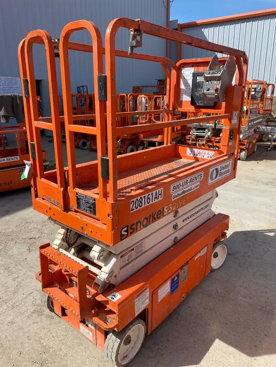 2018 Snorkel S3219E Scissor Lift
